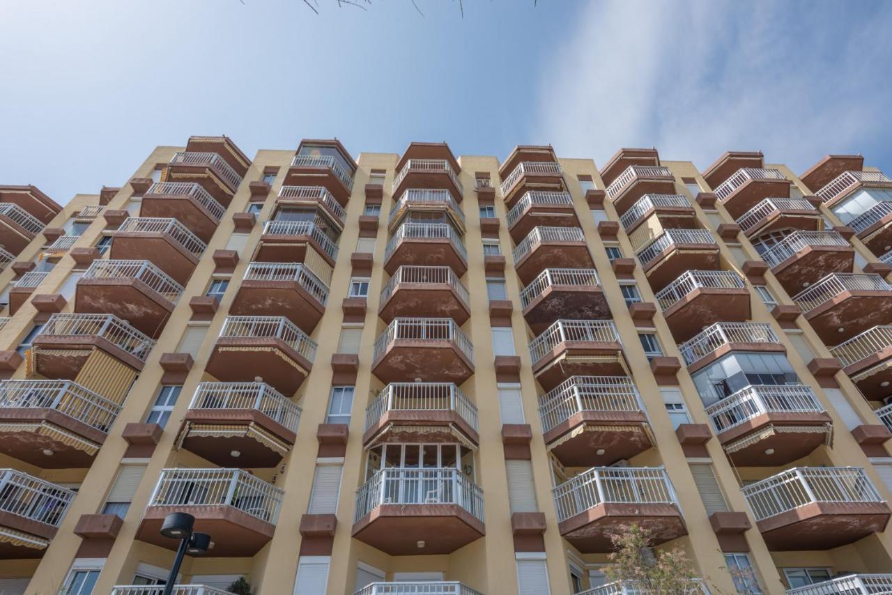 Wintowinrentals Relax & Frontal Sea View In Fuengirola Eksteriør billede