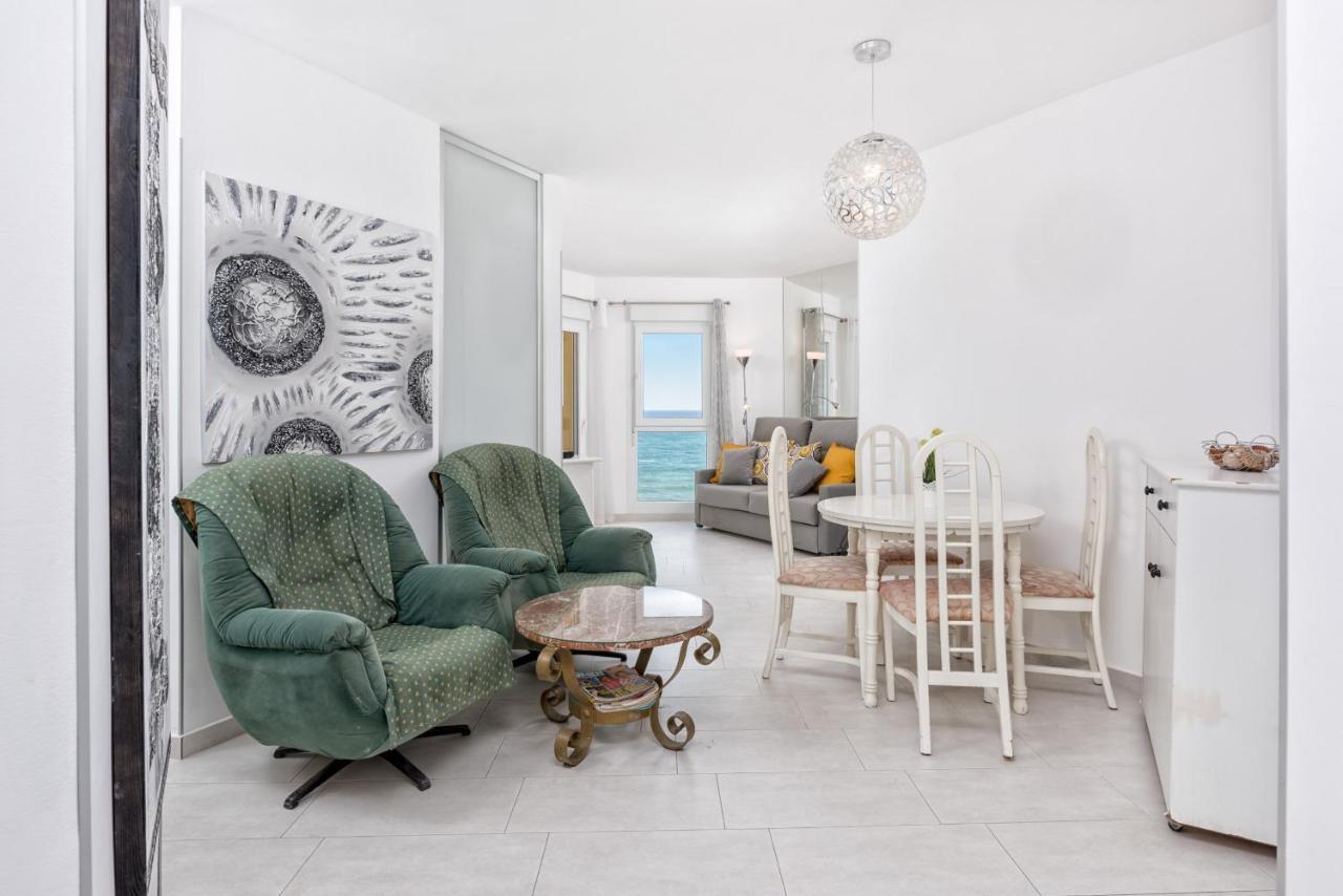 Wintowinrentals Relax & Frontal Sea View In Fuengirola Eksteriør billede